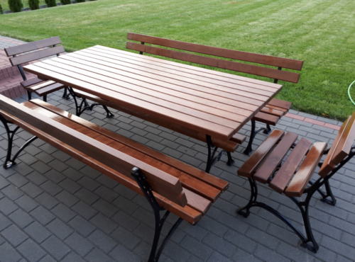 Meble Ogrodowe KRÓLEWSKIE nogi żeliwne 200 cm (stół + dwie ławki + dwa fotele)