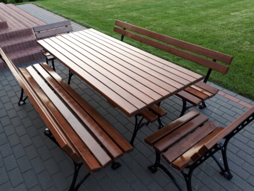 Meble Ogrodowe KRÓLEWSKIE nogi żeliwne 200 cm (stół + dwie ławki + dwa fotele)