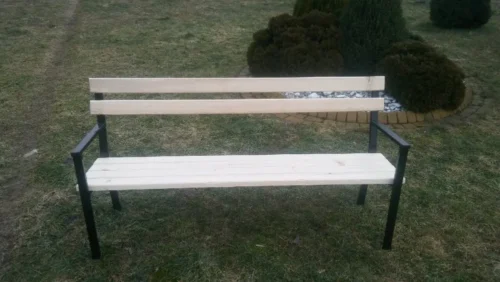 Ławka ogrodowa KLASYK 01 nogi profil stalowy 40x20 150 cm (deski do własnego malowania)