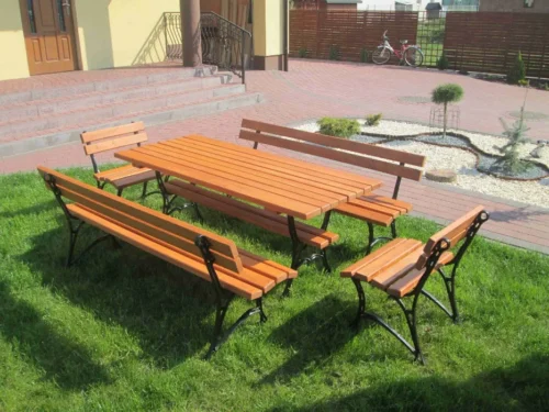 Meble Ogrodowe KRÓLEWSKIE nogi żeliwne 200 cm (stół i dwie ławki) (deski do własnego malowania)