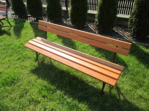 Ławka ogrodowa KRÓLEWSKA nogi żeliwne 250 cm
